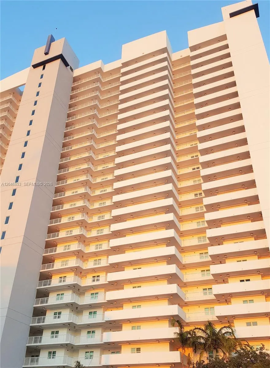 View details of listing 14951 Royal Oaks Lane 1105, North Miami, FL 33181 North Miami with MLS#