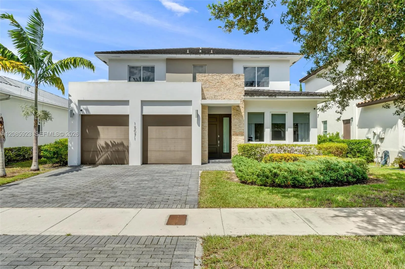 Listing  15071 SW 176th Street, Miami, FL 33187, Miami, FL 33187