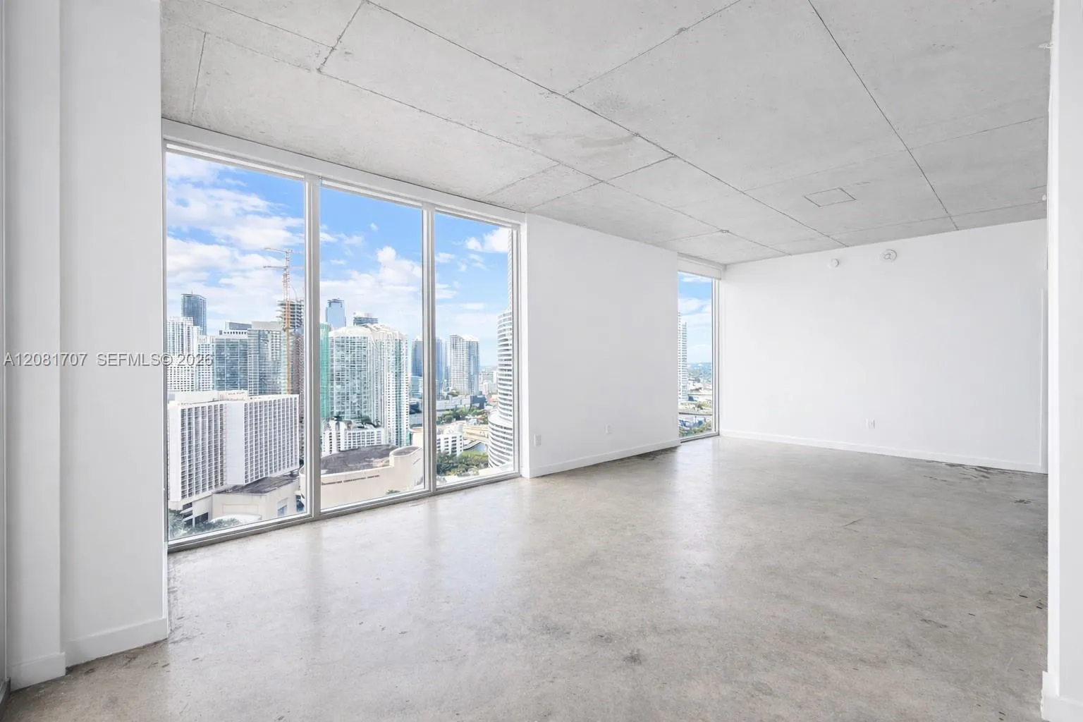 View details of listing 151 SE 1st Street 3001, Miami, FL 33131 Miami with MLS#