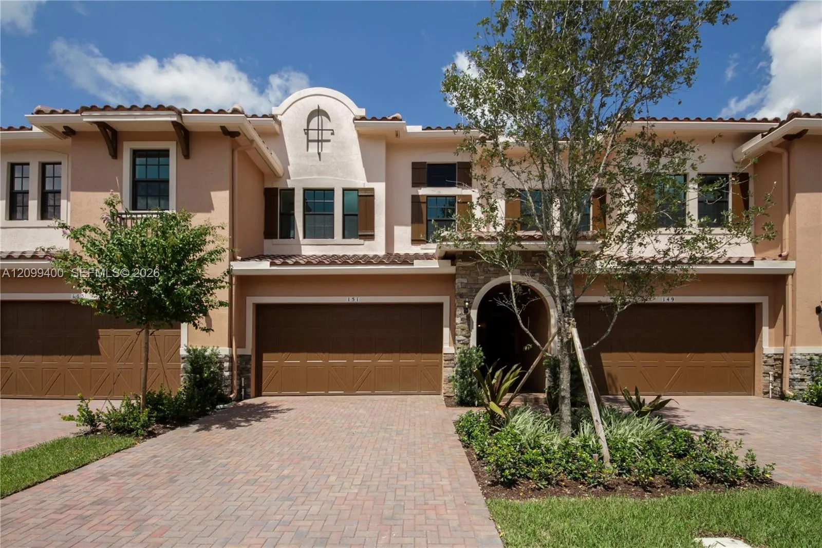 View details of listing 151 SW 127th Terrace 151, Plantation, FL 33325 Plantation with MLS# 