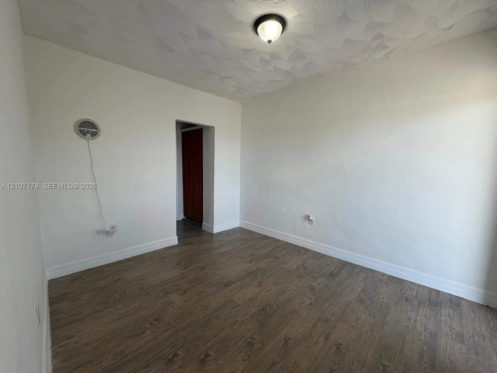 Listing  1510 NW 68th Street 6, Miami, FL 33147, Miami, FL 33147