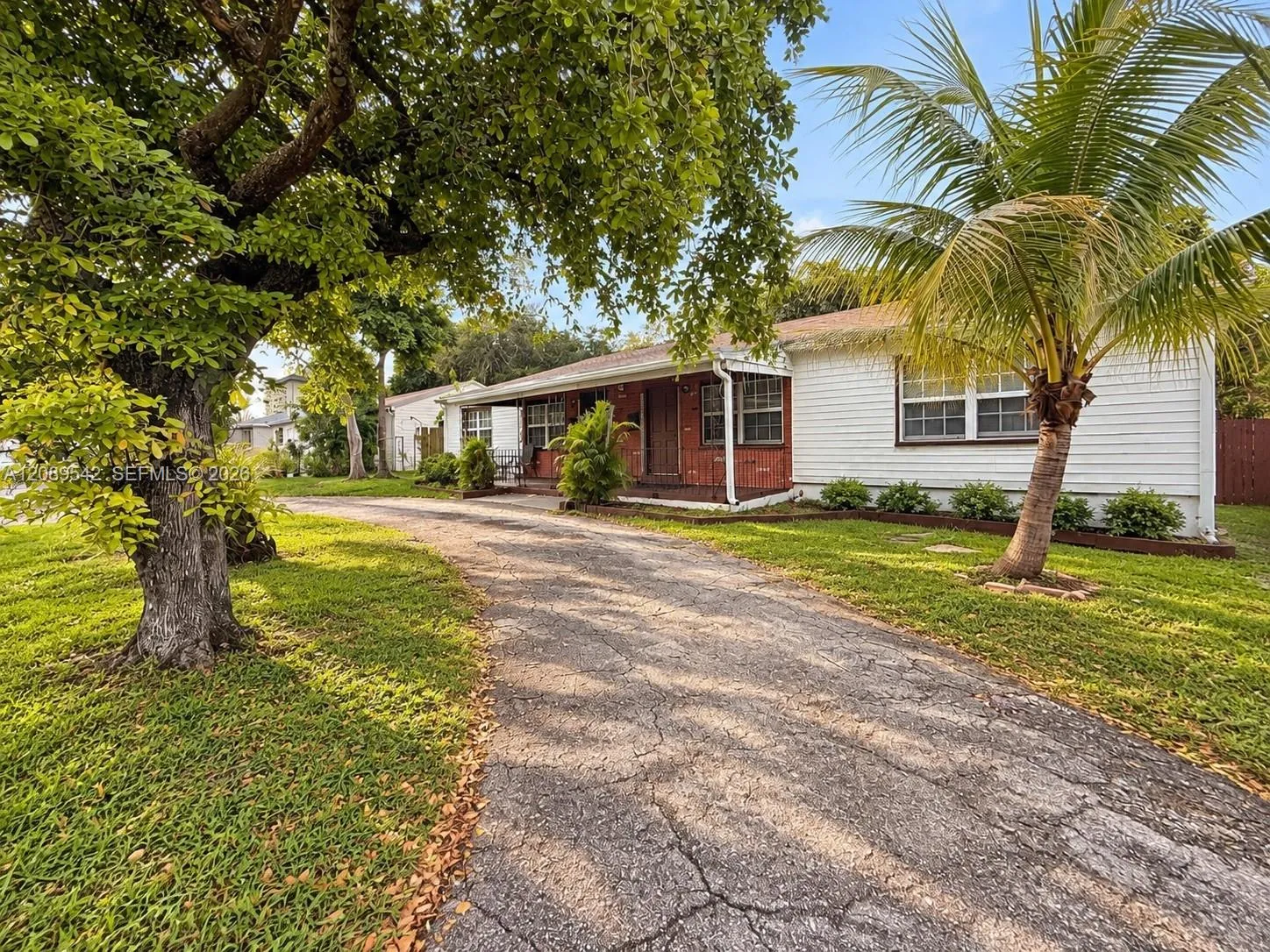 Listing  1526 NE 135th Street 1528, North Miami, FL 33161, North Miami, FL 33161