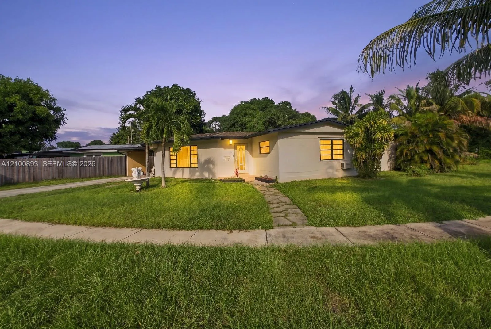 Listing  1534 NW 11th Way, Fort Lauderdale, FL 33311, Fort Lauderdale, FL 33311