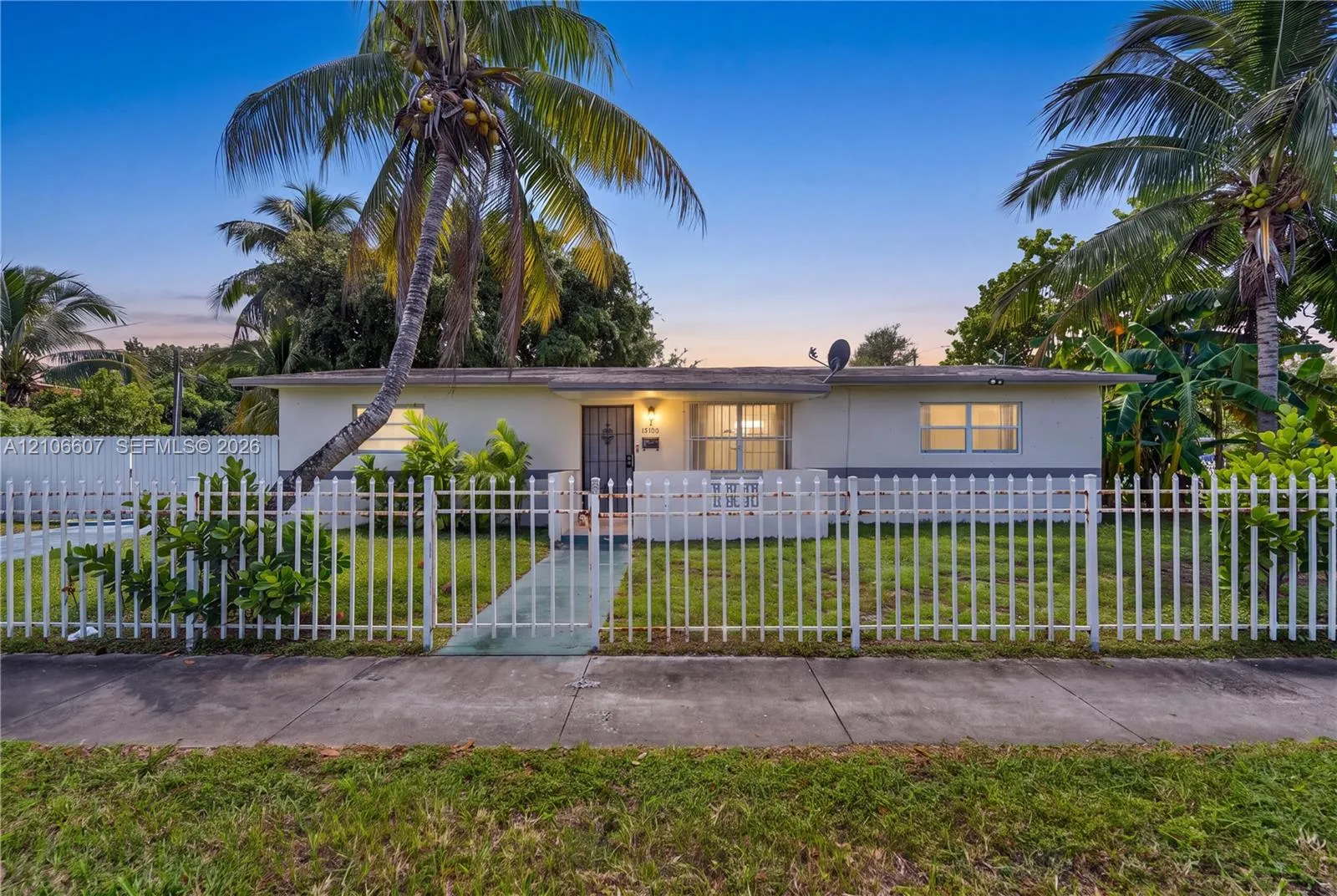 Listing  15380 NE 14th Avenue, North Miami Beach, FL 33162, North Miami Beach, FL 33162