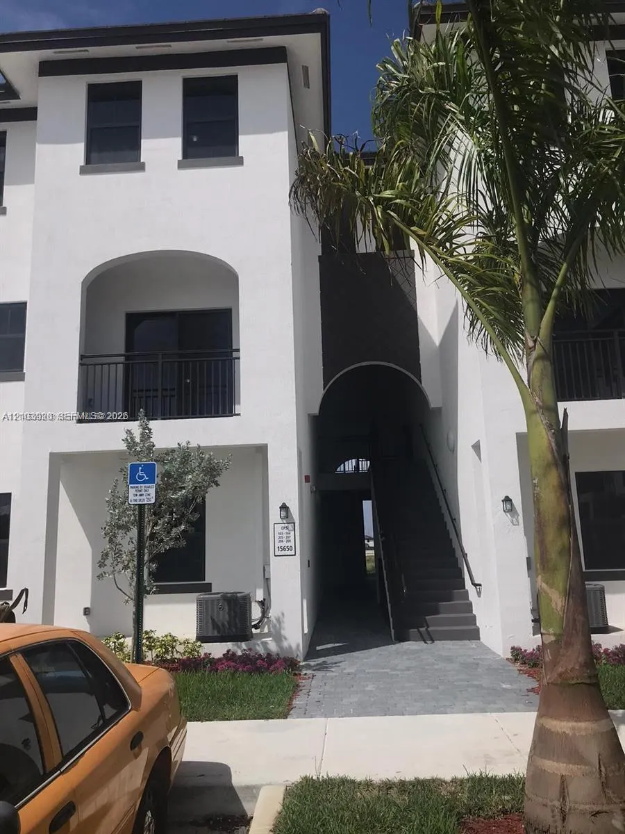 Listing  15520 SW 136th Street 210, Miami, FL 33196, Miami, FL 33196