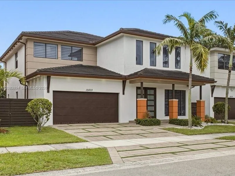 Listing  15603 NW 88th Avenue, Miami Lakes, FL 33018, Miami Lakes, FL 33018
