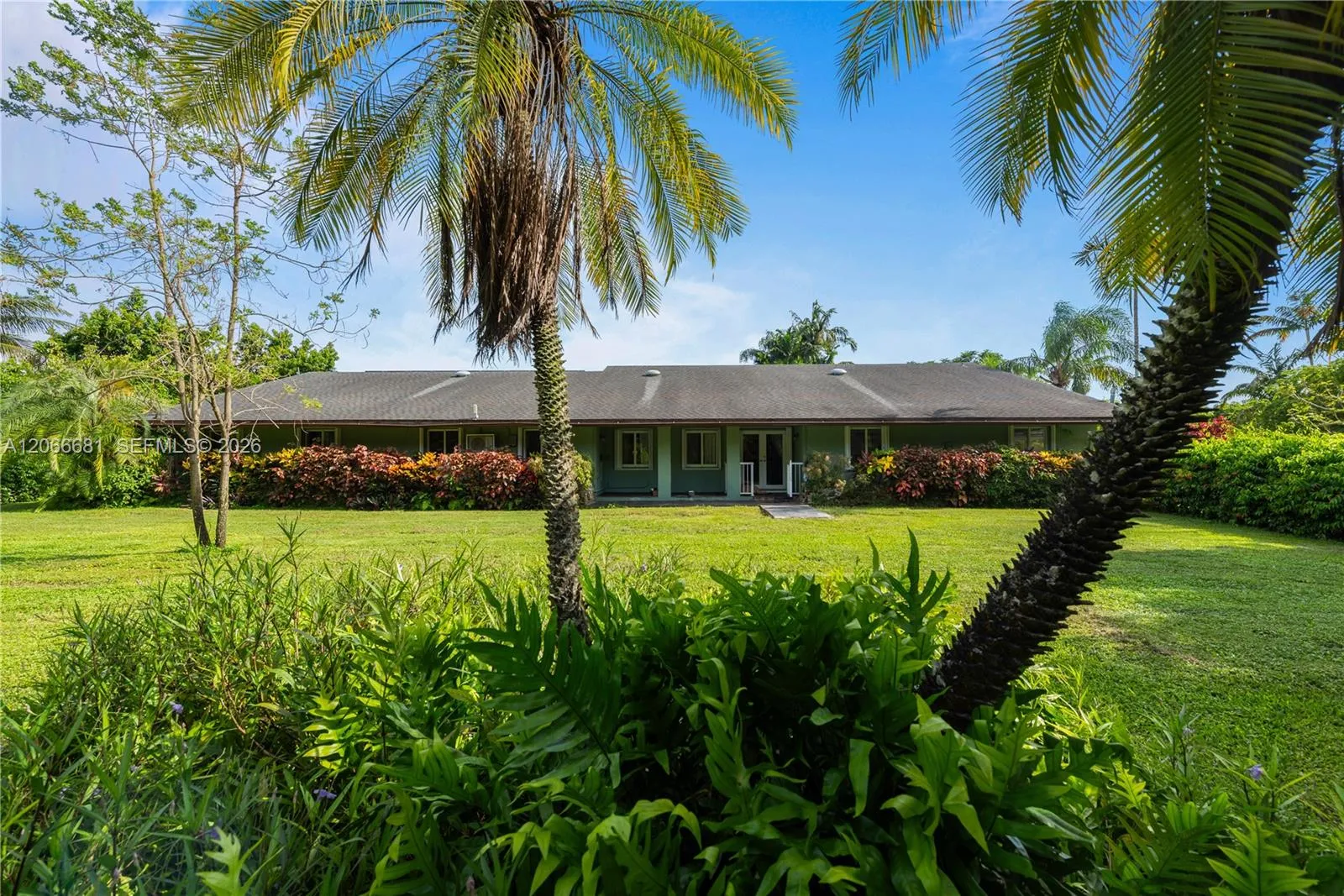 Listing  15720 SW 258th Street, Homestead, FL 33031, Homestead, FL 33031