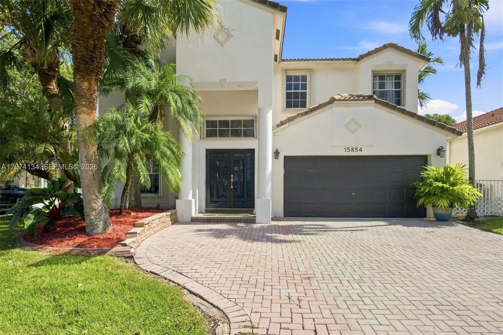 View details of listing 15854 SW 14th Court, Pembroke Pines, FL 33027 Pembroke Pines with MLS#