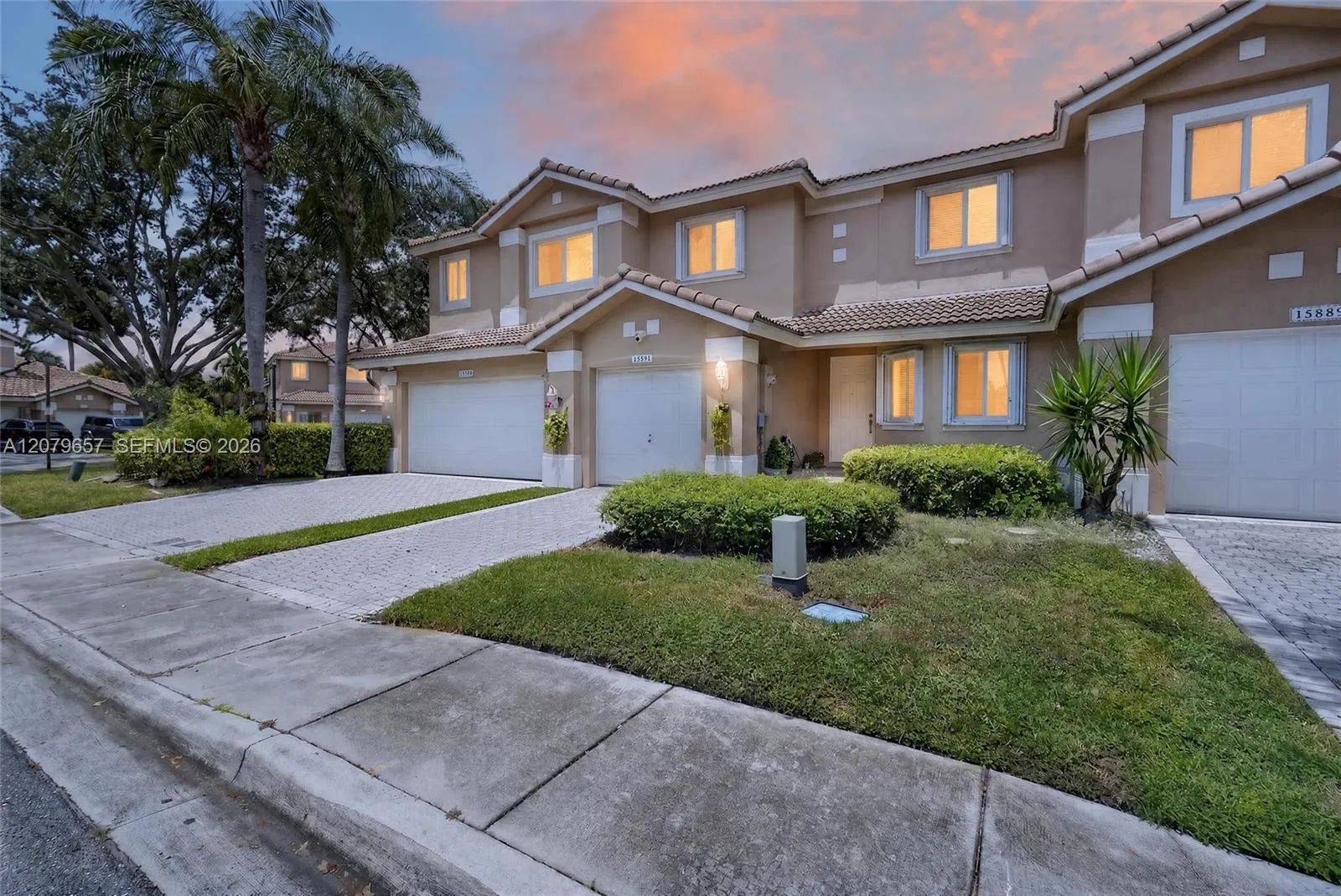 Listing  15891 SW 12th Street, Pembroke Pines, FL 33027, Pembroke Pines, FL 33027
