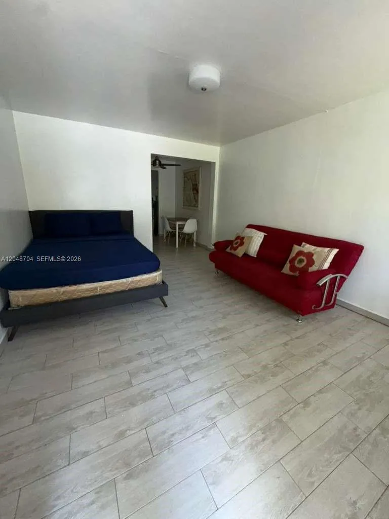 View details of listing 1600 Pennsylvania Avenue 7, Miami Beach, FL 33139 Miami Beach with MLS#