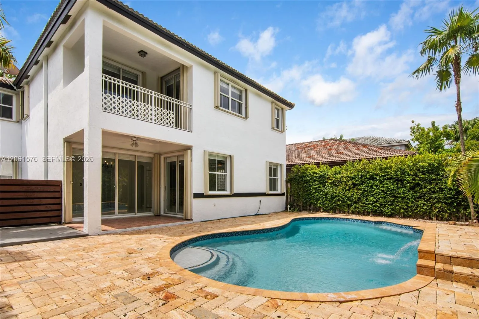 Listing  16001 SW 43rd Terrace, Miami, FL 33185, Miami, FL 33185