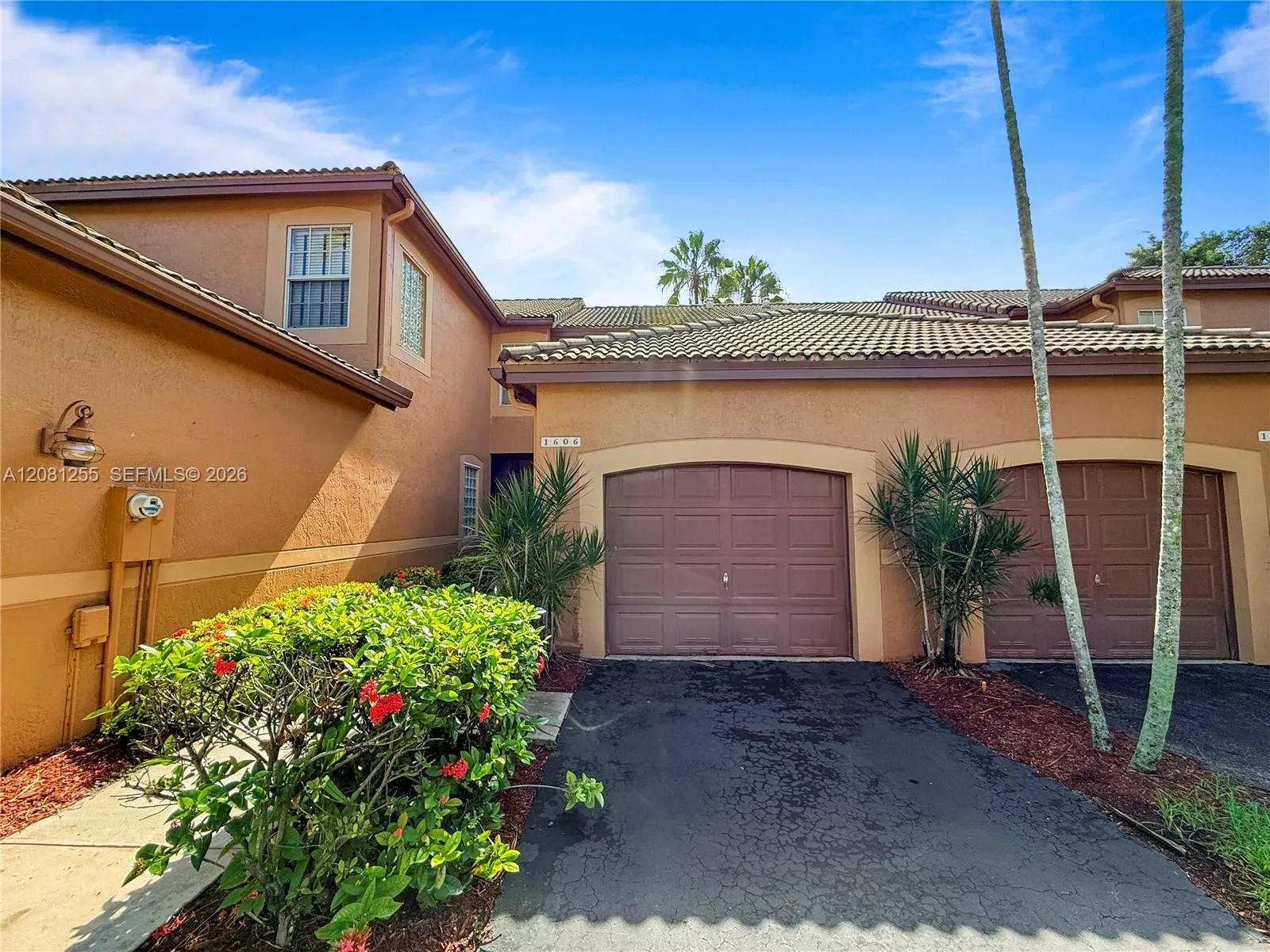 View details of listing 1606 Veracruz Lane, Weston, FL 33327 Weston with MLS#