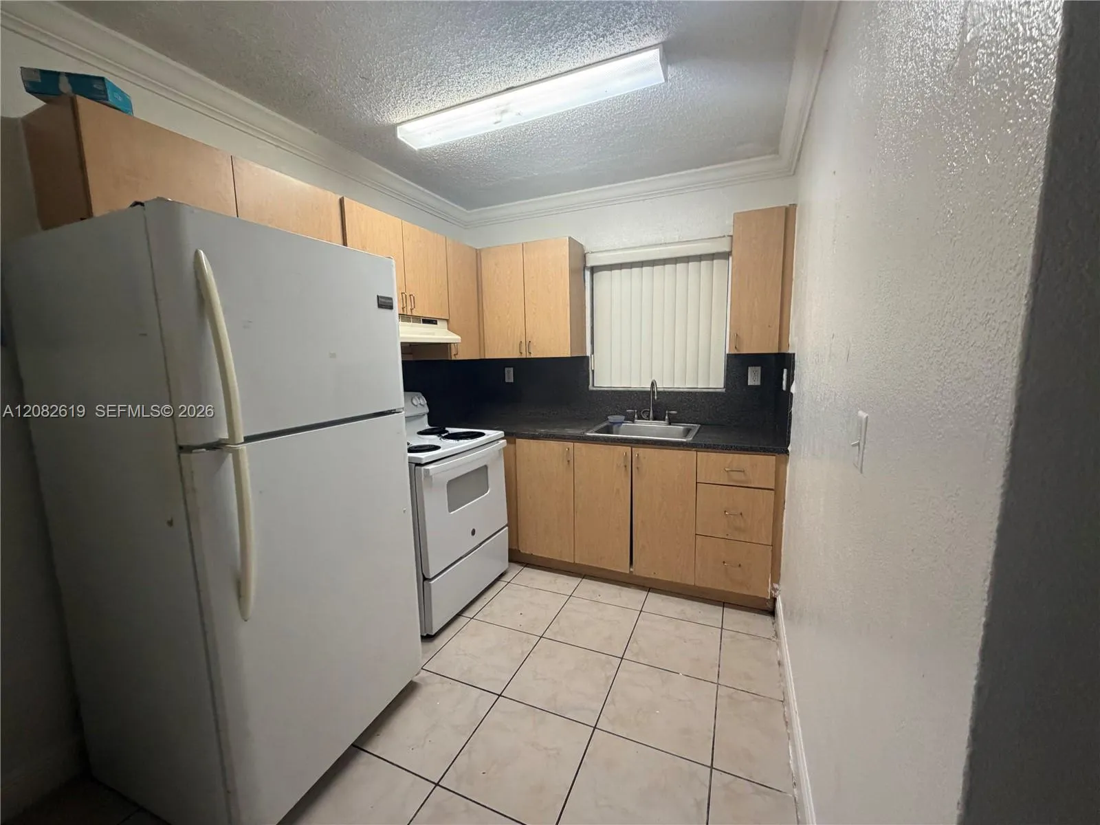 Listing  16118 NE 21st Avenue 7, North Miami Beach, FL 33162, North Miami Beach, FL 33162