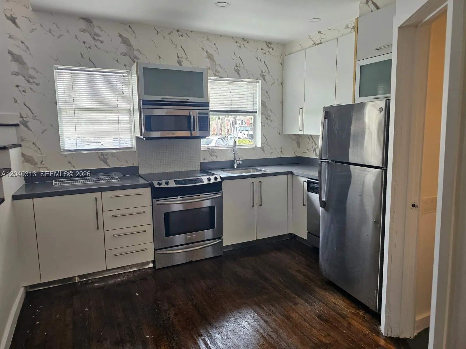 Listing  1614 Jefferson Avenue 3, Miami Beach, FL 33139, Miami Beach, FL 33139