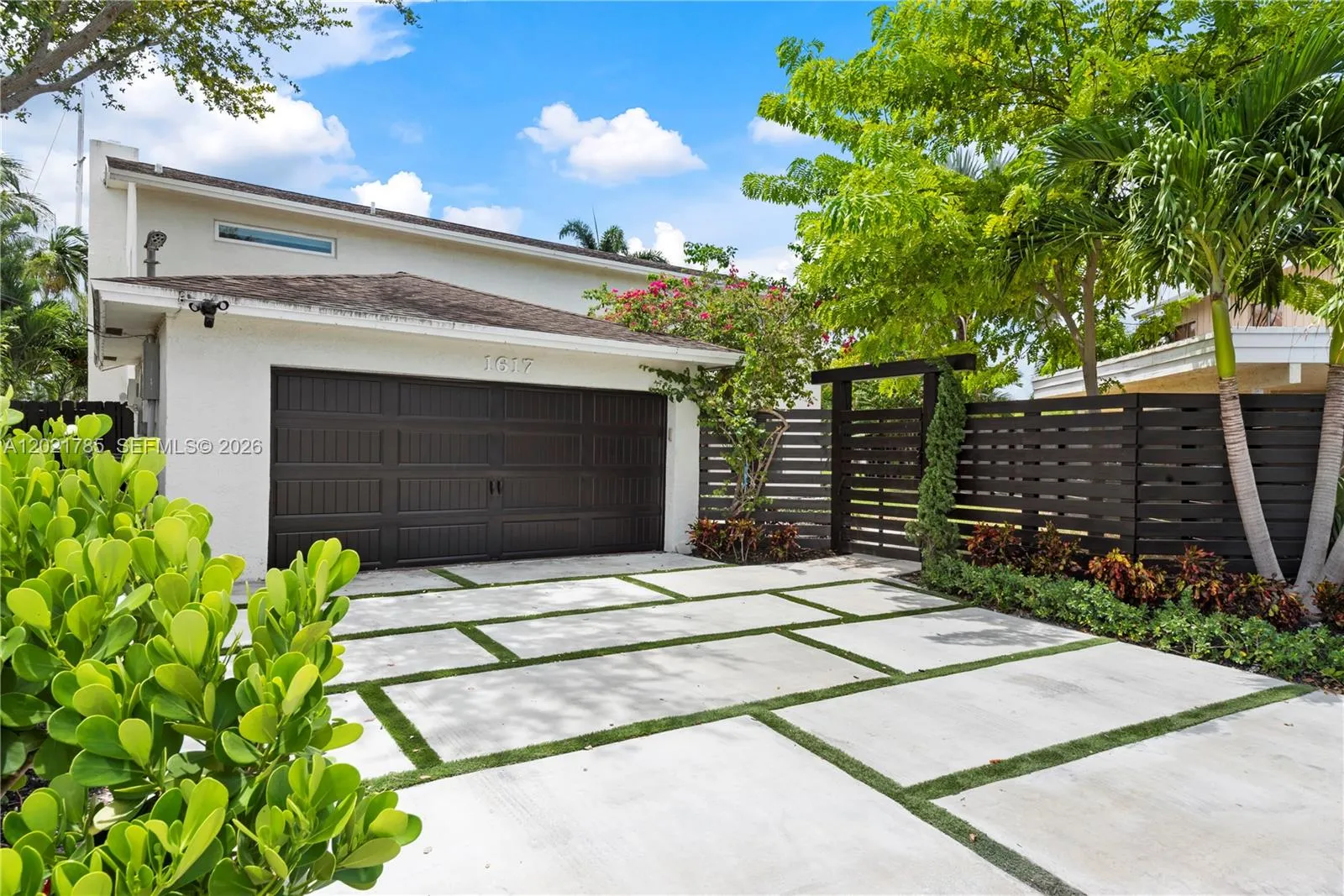 View details of listing 1617 SW 17th Avenue, Fort Lauderdale, FL 33312 Fort Lauderdale with MLS#