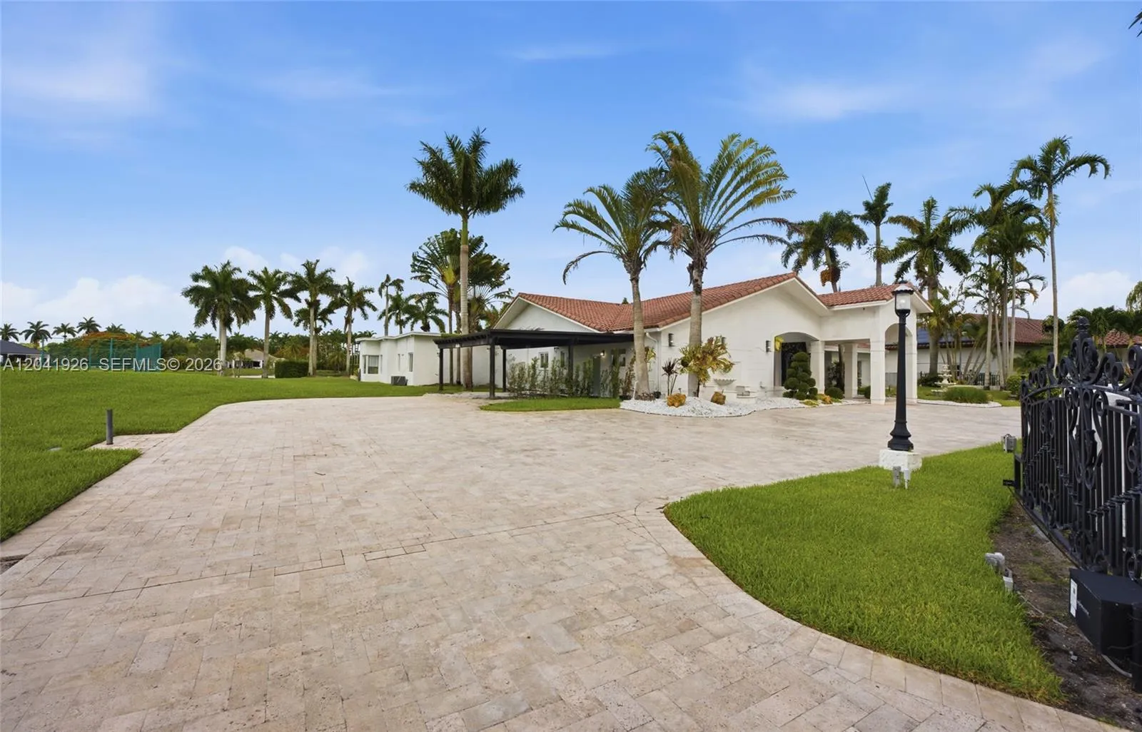 Listing  16170 Saddle Lane, Weston, FL 33326, Weston, FL 33326