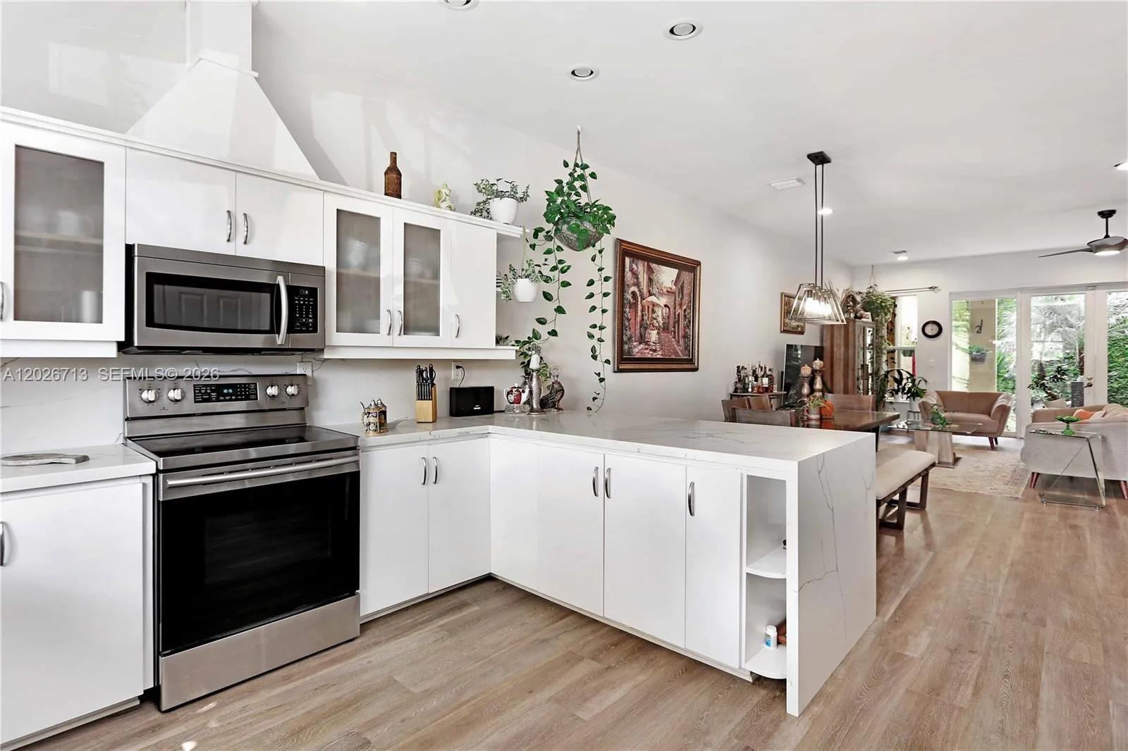 Listing  1619 Harrison Street, Hollywood, FL 33020, Hollywood, FL 33020