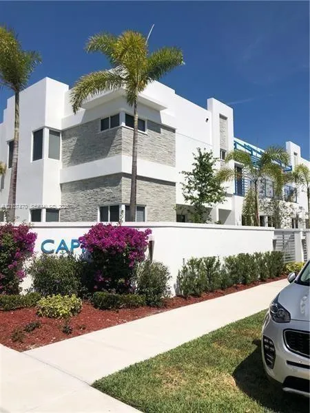 Listing  1629 NE 9th Street 1629, Fort Lauderdale, FL 33304, Fort Lauderdale, FL 33304