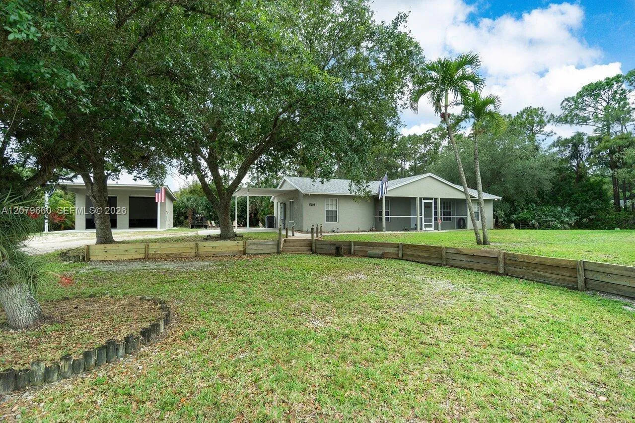 View details of listing 16298 N 90th Street N, Loxahatchee, FL 33470 Loxahatchee with MLS# 