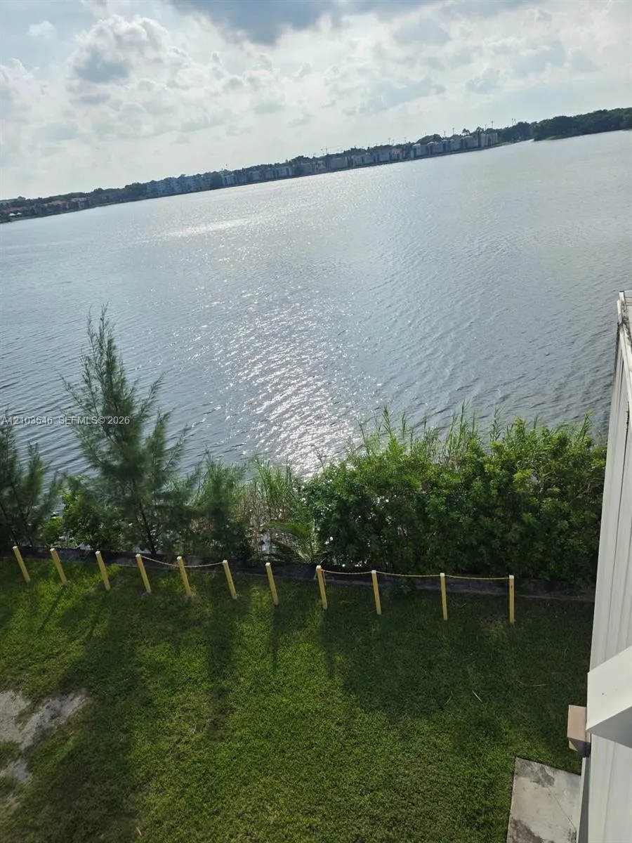View details of listing 16410 NW 59th Avenue, Miami Lakes, FL 33014 Miami Lakes with MLS#