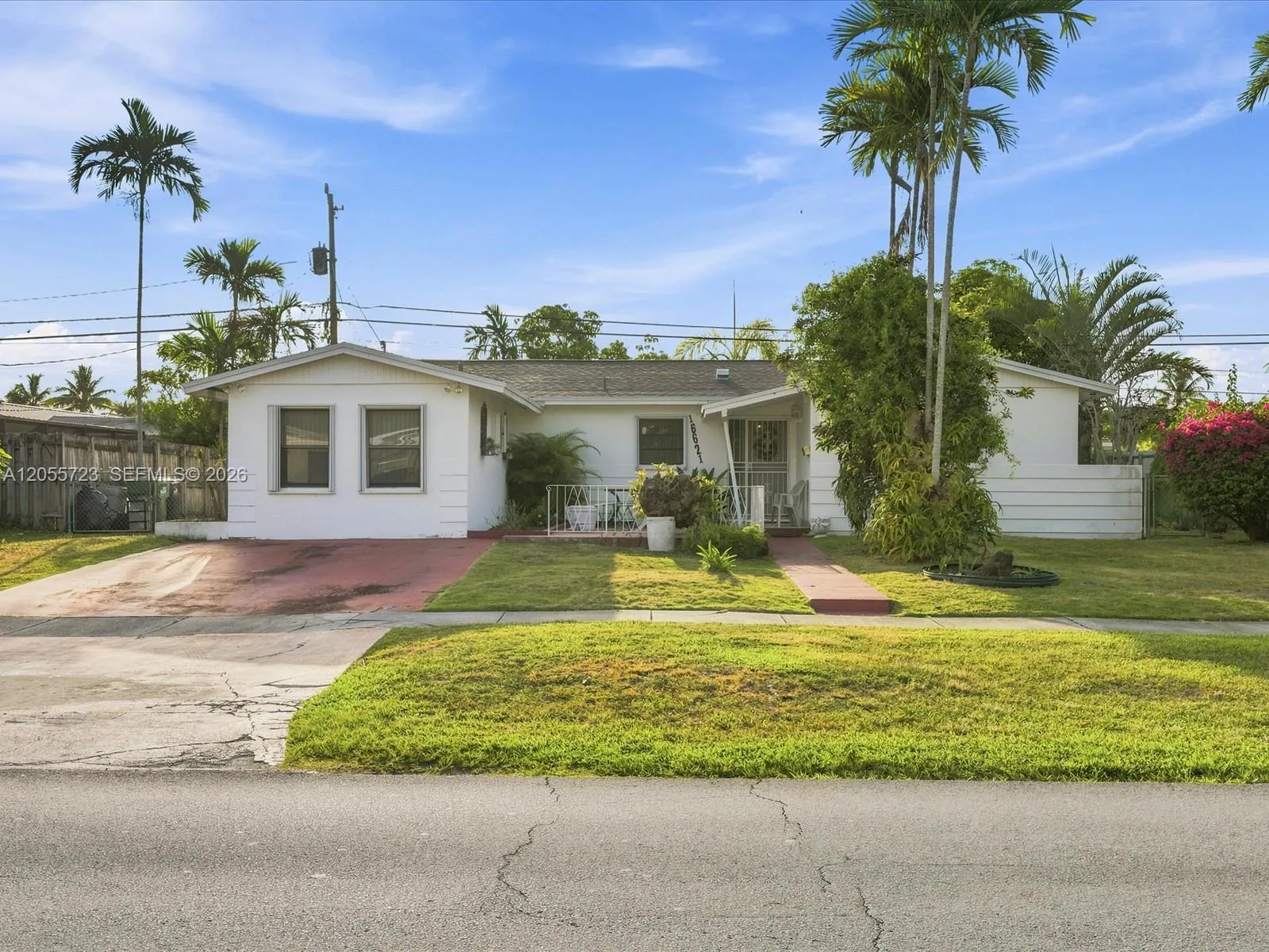Listing  16621 SW 102nd Avenue, Miami, FL 33157, Miami, FL 33157