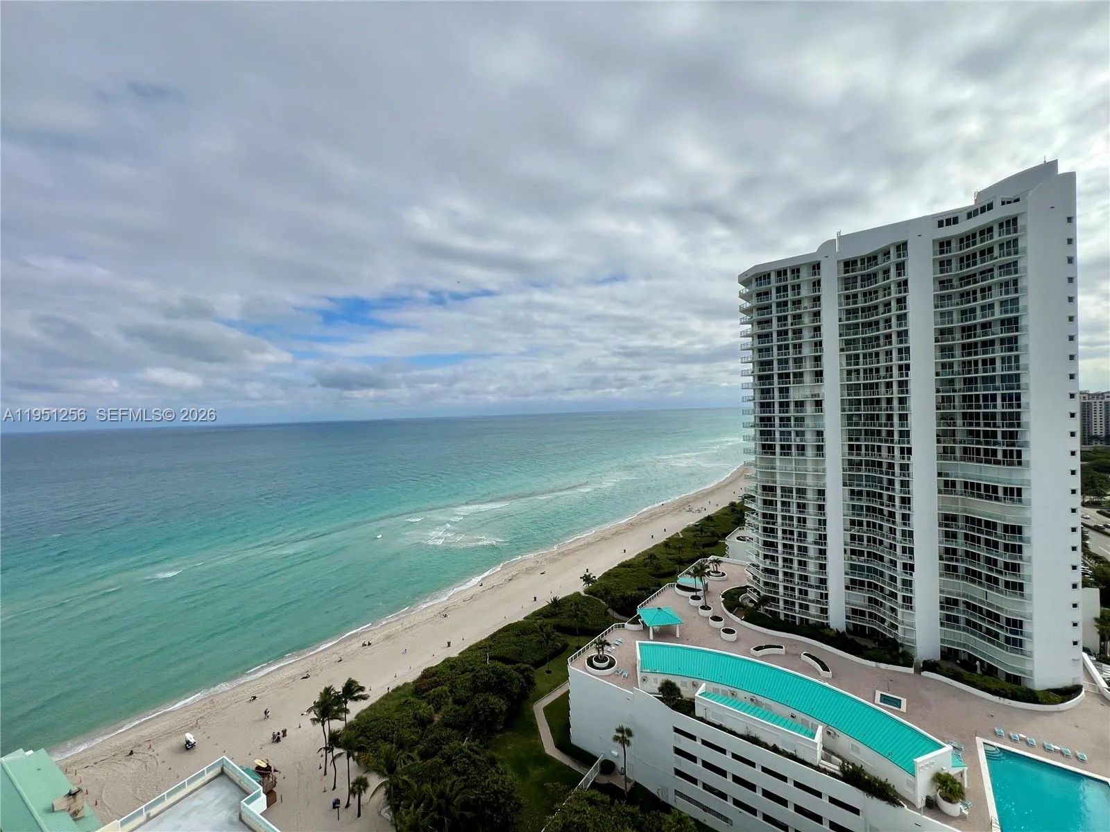 Listing  16699 Collins Avenue 2109, Sunny Isles Beach, FL 33160, Sunny Isles Beach, FL 33160