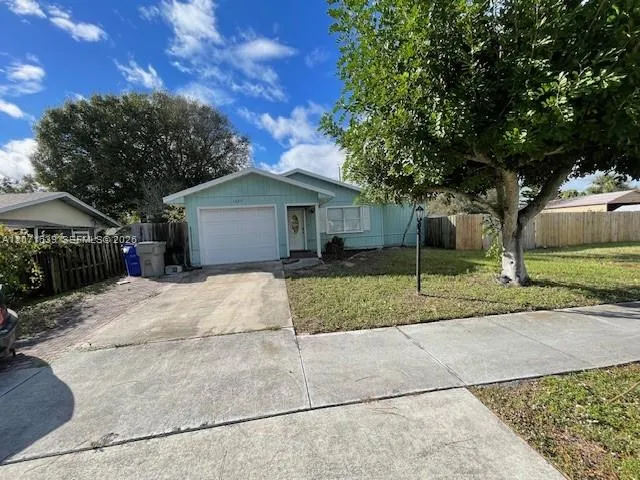 Listing  1685 20th Avenue SW, Vero Beach, FL 32962, Vero Beach, FL 32962