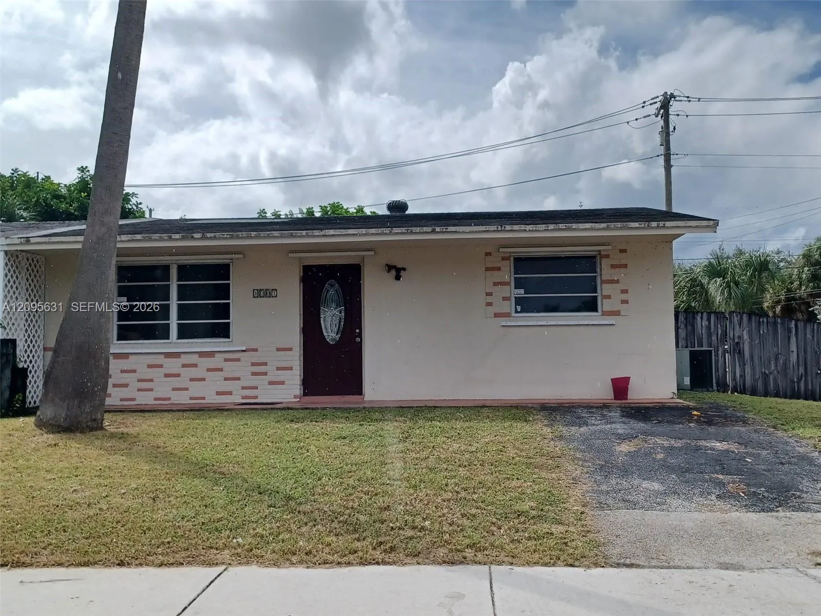 View details of listing 1701 SW 70th Avenue, North Lauderdale, FL 33068 North Lauderdale with MLS#