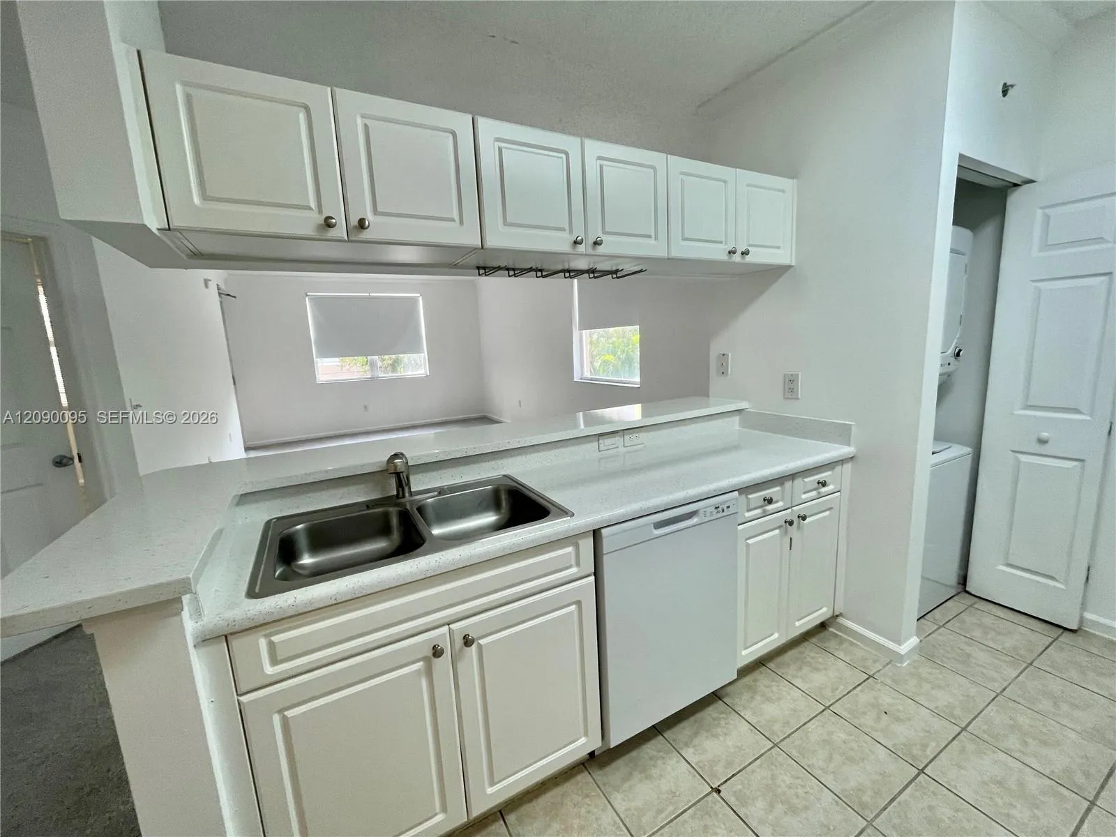Listing  17125 N Bay Road 3213, Sunny Isles Beach, FL 33160, Sunny Isles Beach, FL 33160