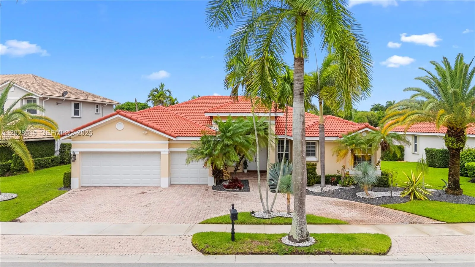 Listing  1714 Victoria Pointe Circle, Weston, FL 33327, Weston, FL 33327