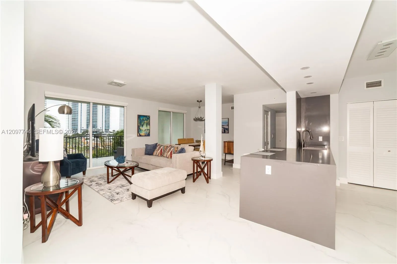 View details of listing 17145 N Bay Road 4607, Sunny Isles Beach, FL 33160 Sunny Isles Beach with MLS# 