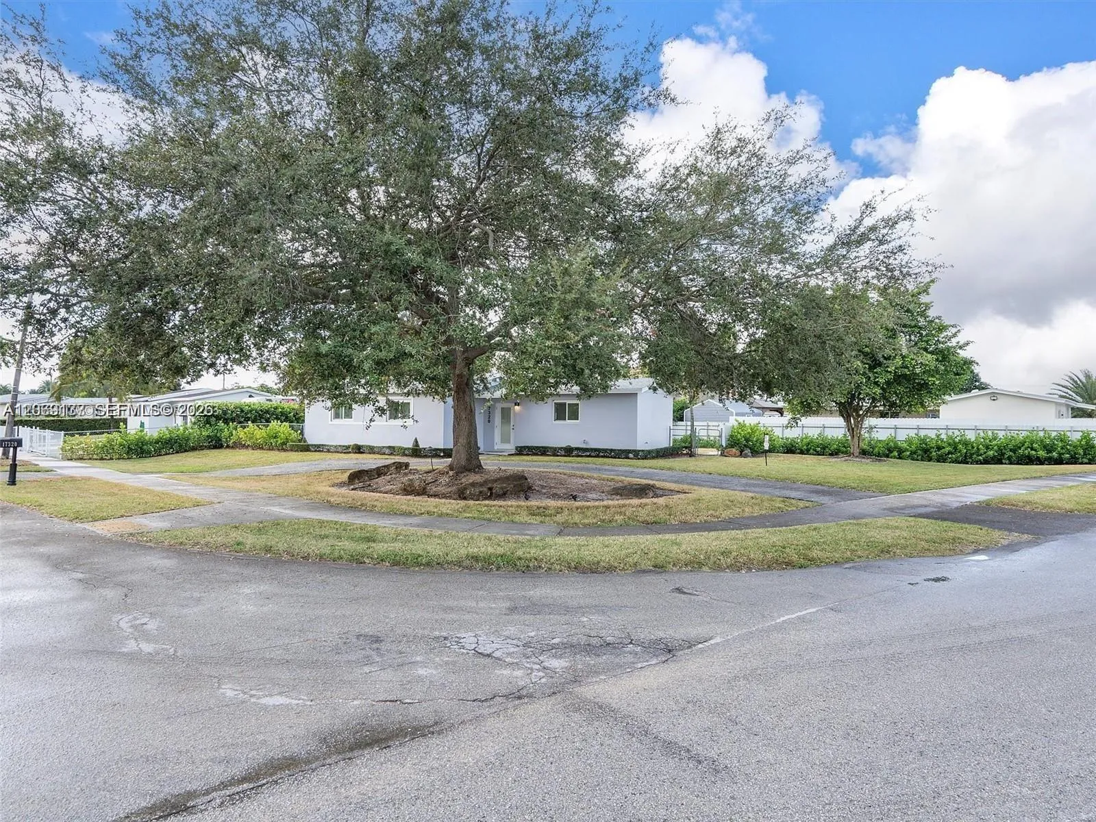 Listing  17320 NW 80th Avenue, Hialeah, FL 33015, Hialeah, FL 33015