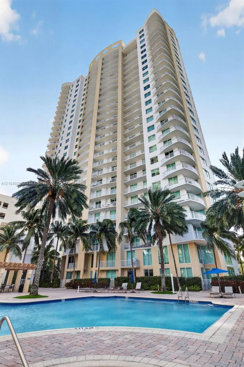 Listing  1745 E Hallandale Beach Boulevard 2303W, Hallandale Beach, FL 33009, Hallandale Beach, FL 33009