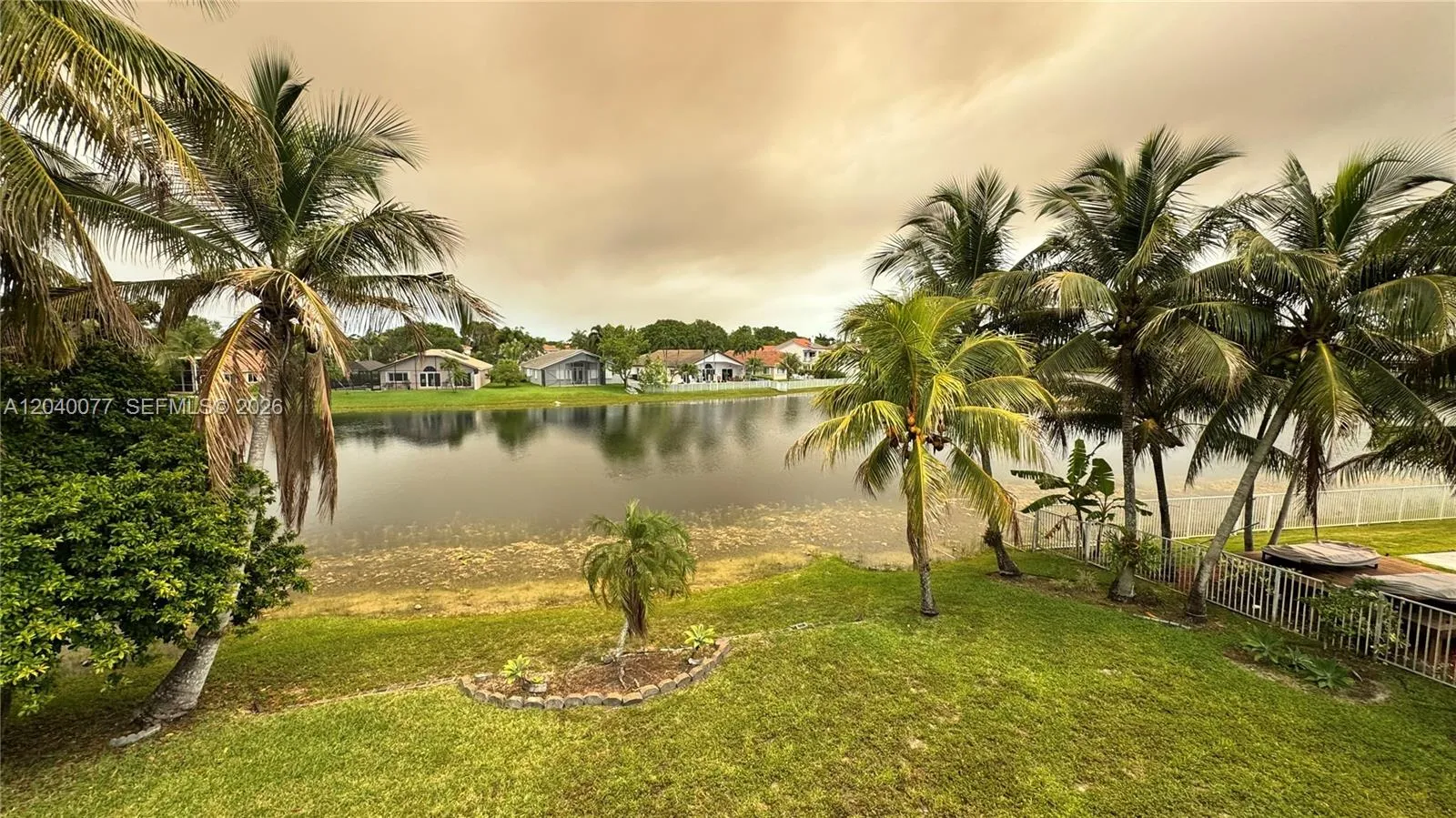 View details of listing 17471 SW 12th Street, Pembroke Pines, FL 33029 Pembroke Pines with MLS# 