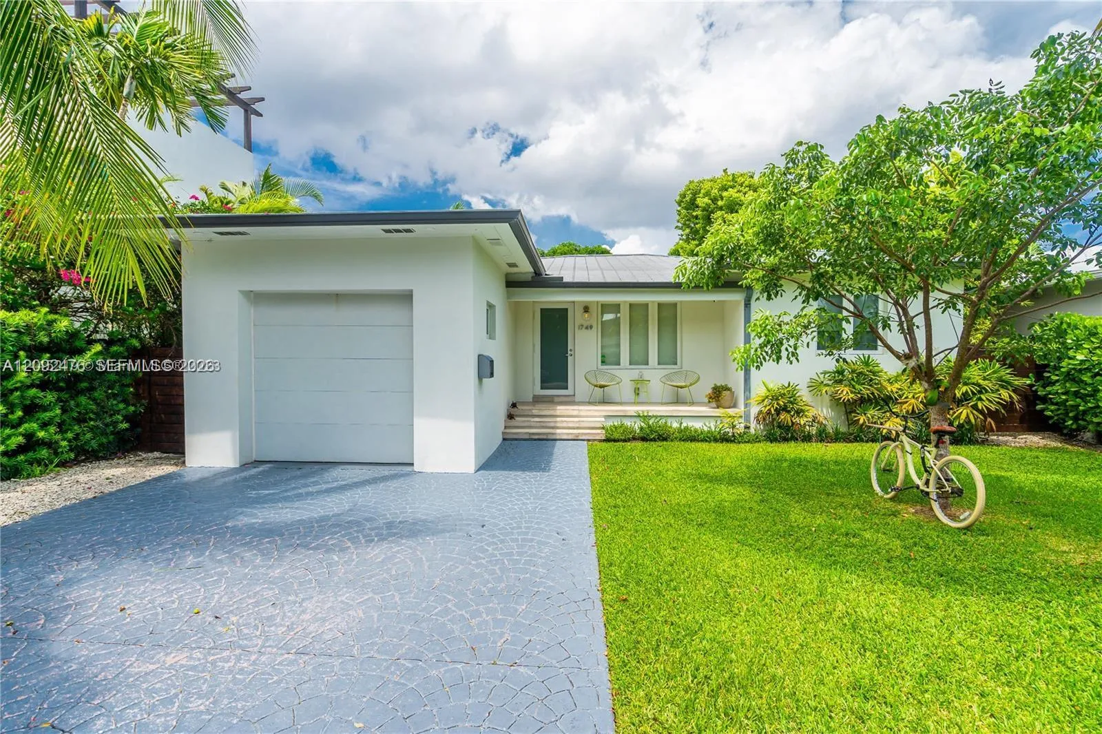 View details of listing 1749 Bay Drive 0, Miami Beach, FL 33141 Miami Beach with MLS#
