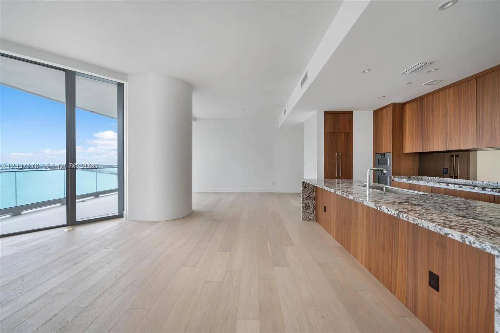 Listing  175 SE 25th Road 1904, Miami, FL 33129, Miami, FL 33129