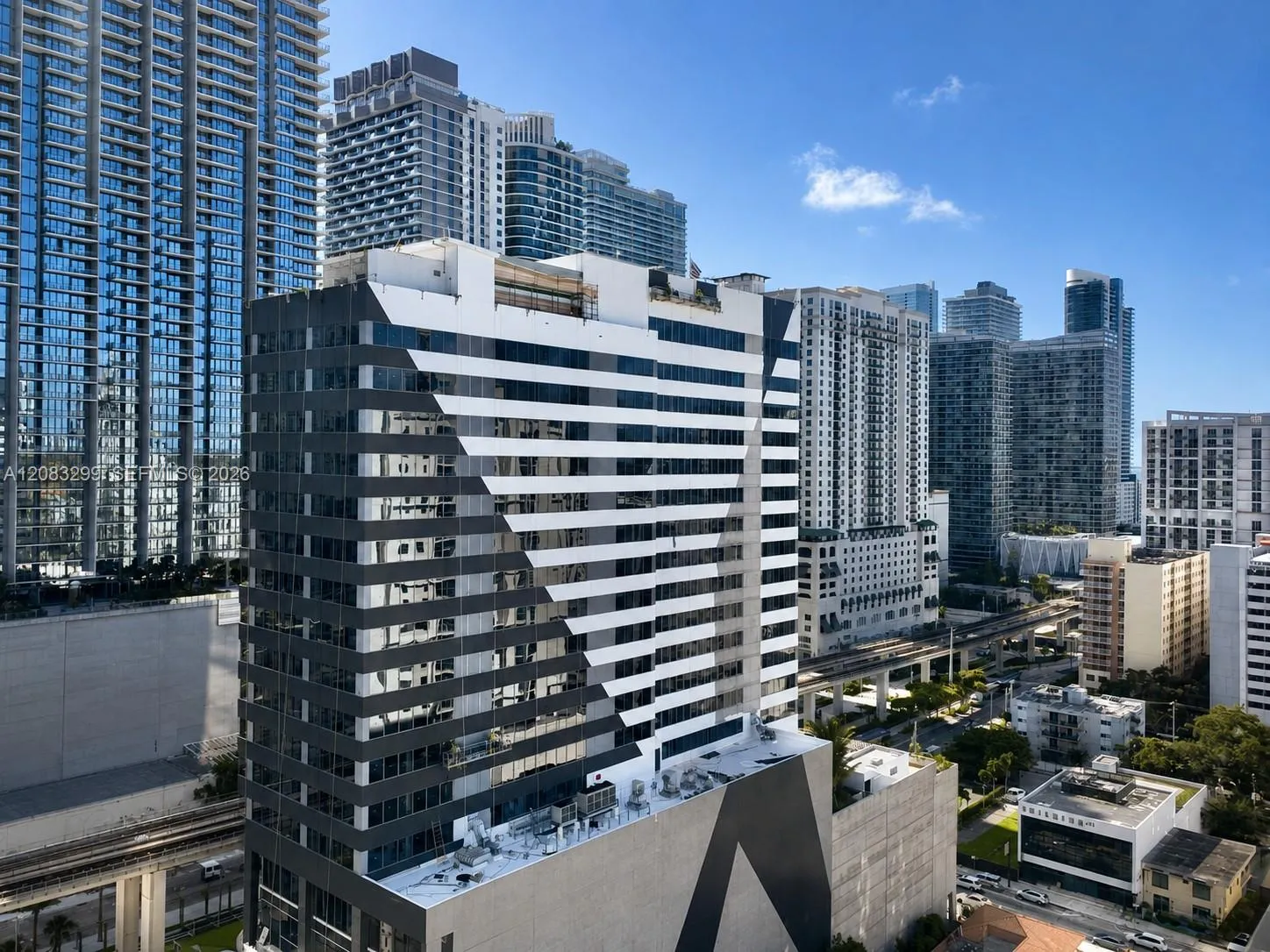View details of listing 175 SW 7th Street 1809, Miami, FL 33130 Miami with MLS#