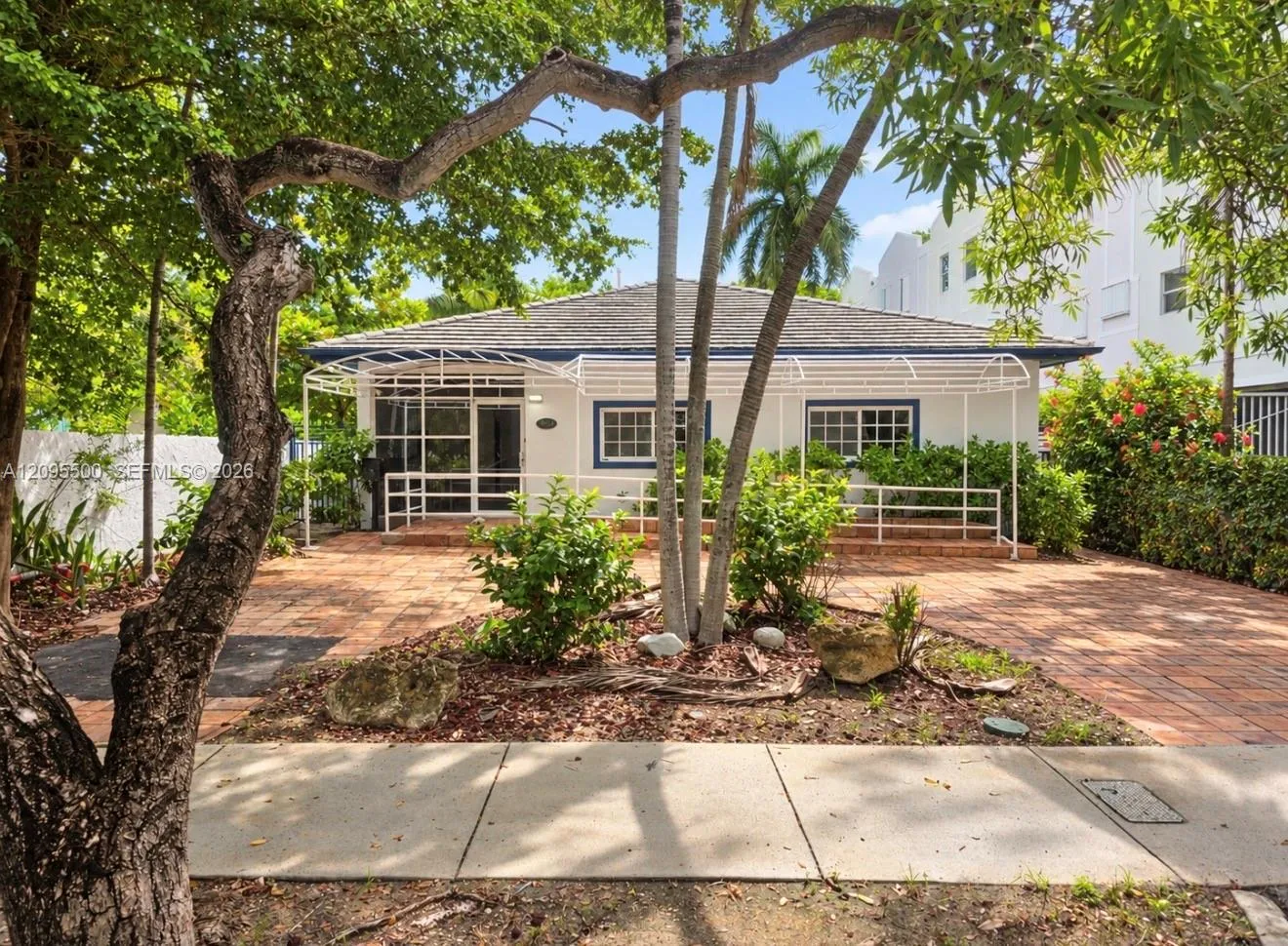 View details of listing 1753 Michigan Avenue, Miami Beach, FL 33139 Miami Beach with MLS#
