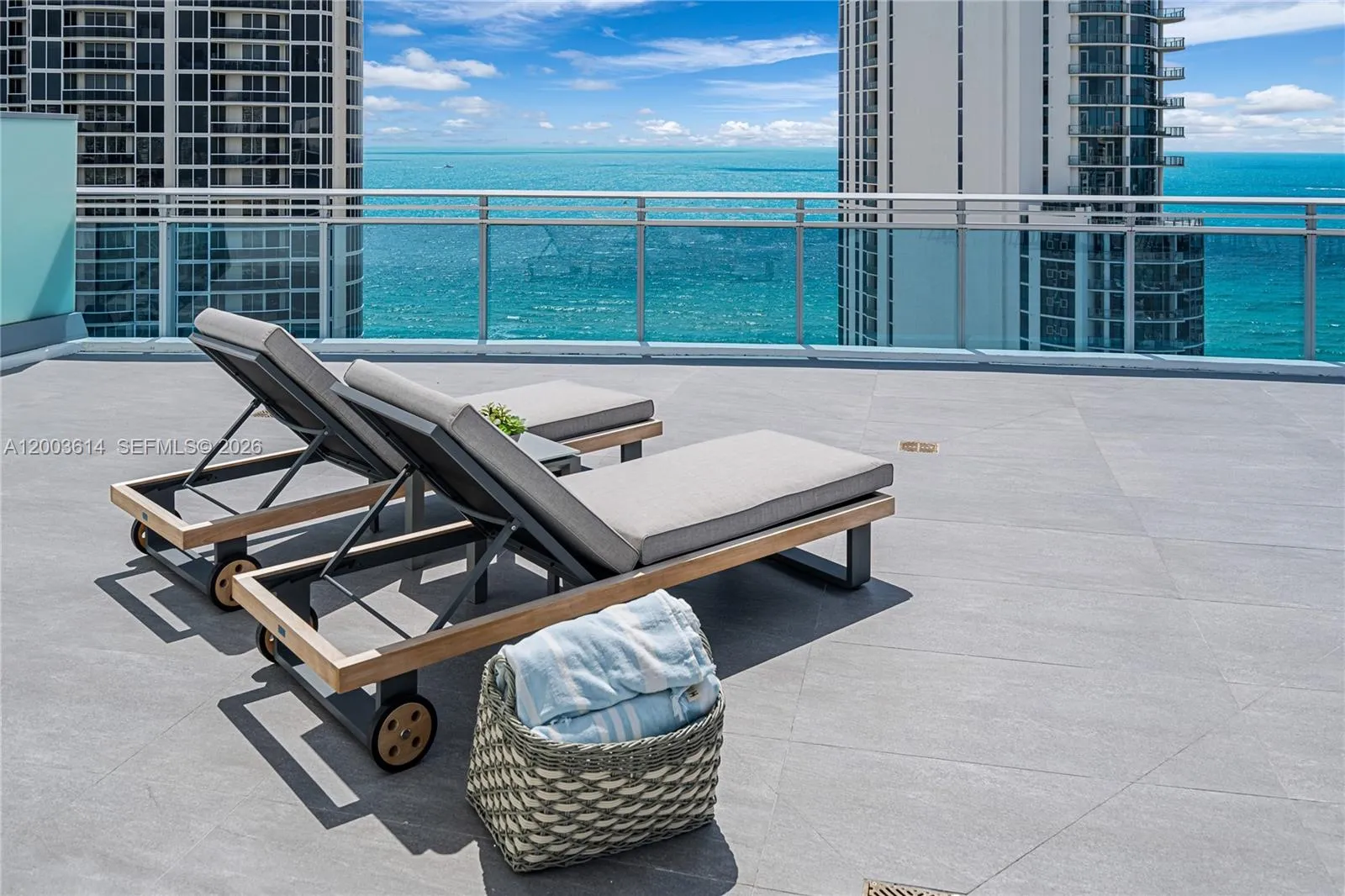 Listing  17550 Collins Avenue PH1, Sunny Isles Beach, FL 33160, Sunny Isles Beach, FL 33160