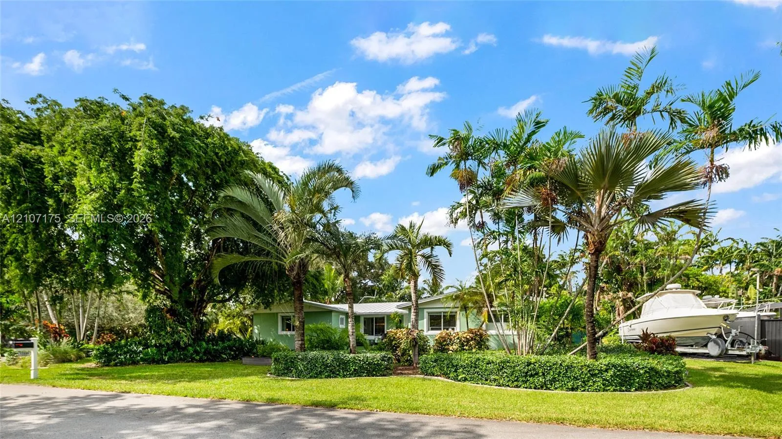 Listing  17550 SW 86th Avenue, Palmetto Bay, FL 33157, Palmetto Bay, FL 33157