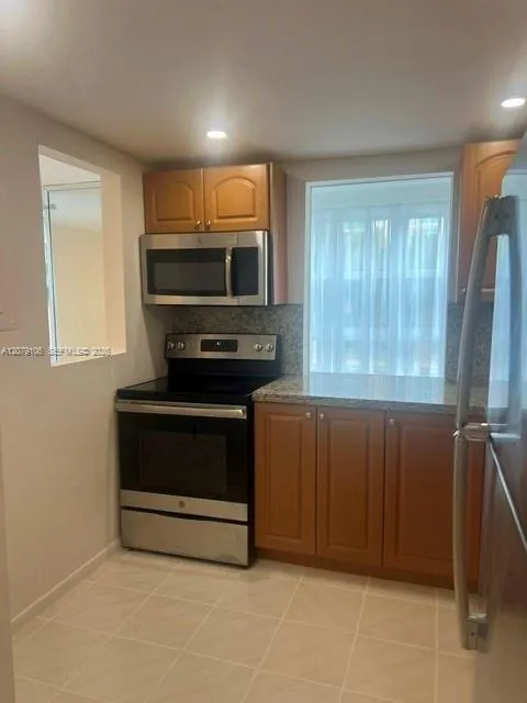 View details of listing 17560 Atlantic Boulevard 514, Sunny Isles Beach, FL 33160 Sunny Isles Beach with MLS#