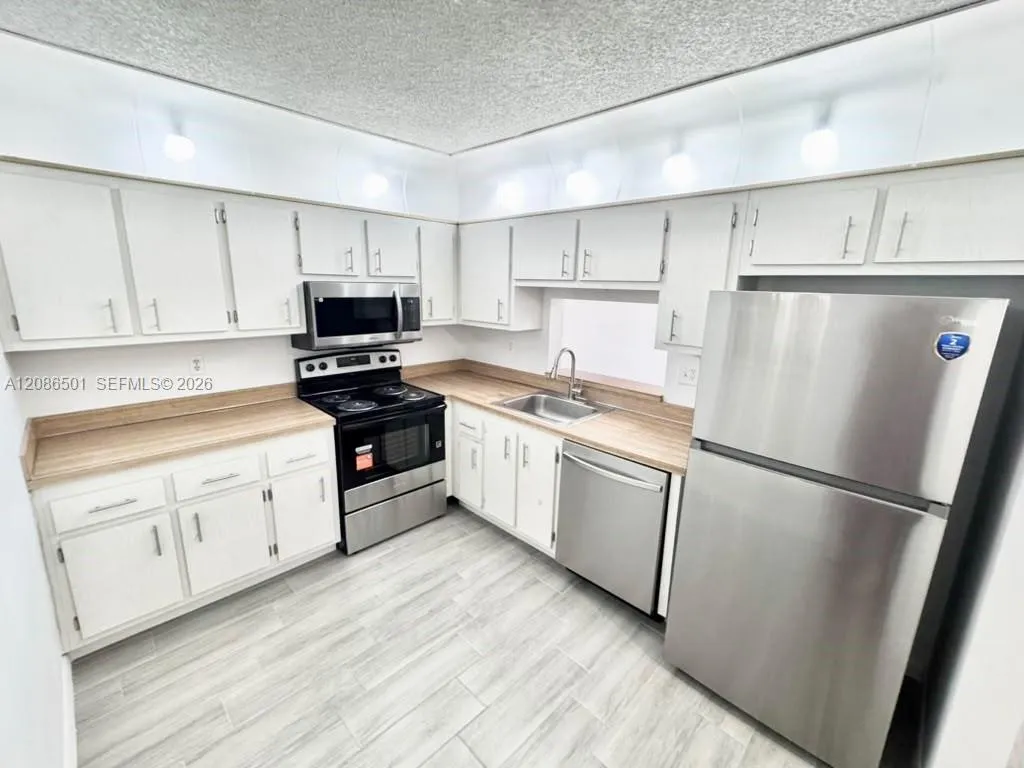View details of listing 1800 SW 81st Avenue 1204, North Lauderdale, FL 33068 North Lauderdale with MLS#