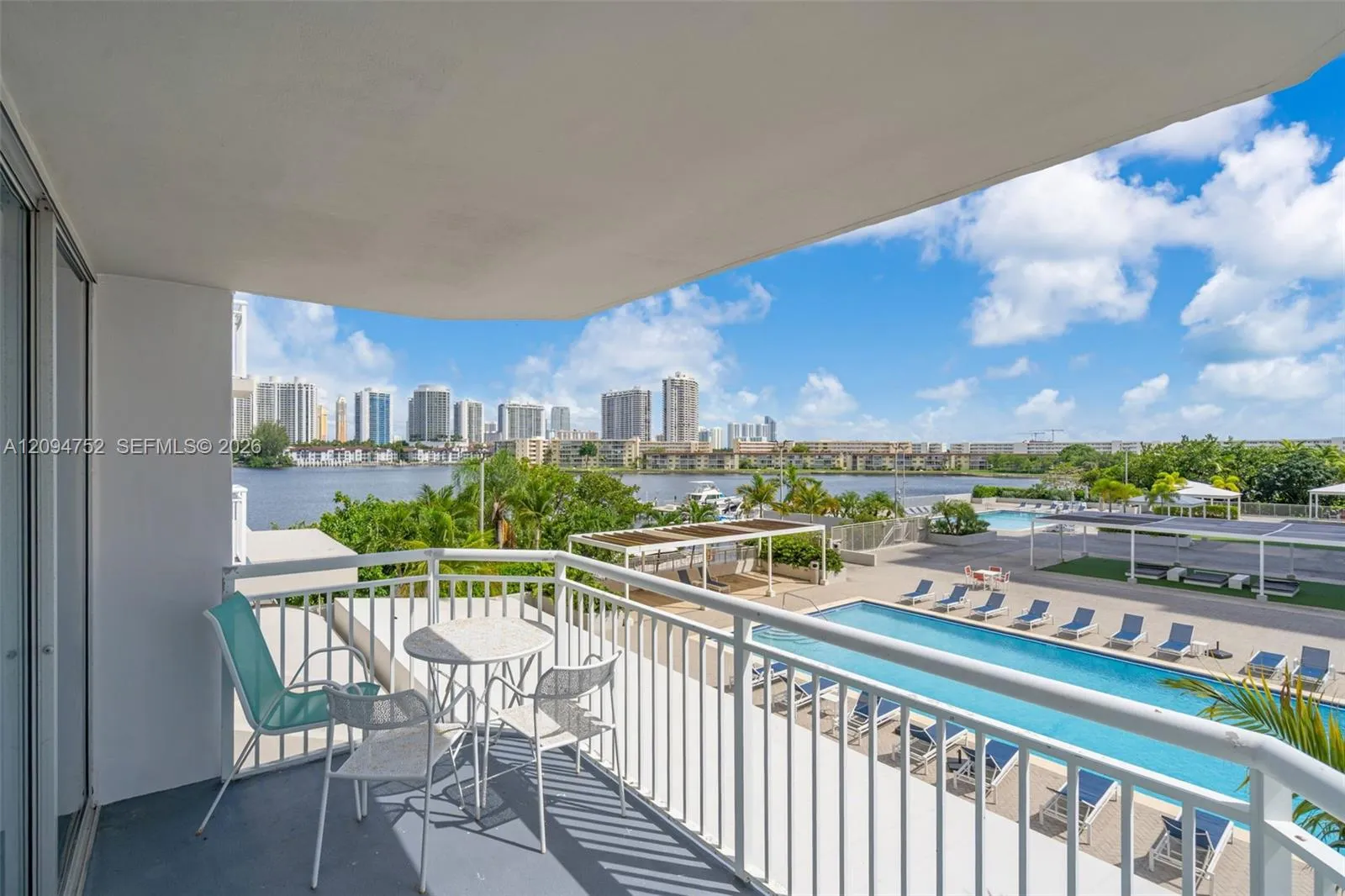 View details of listing 18071 Biscayne Boulevard 303, Aventura, FL 33160 Aventura with MLS# 