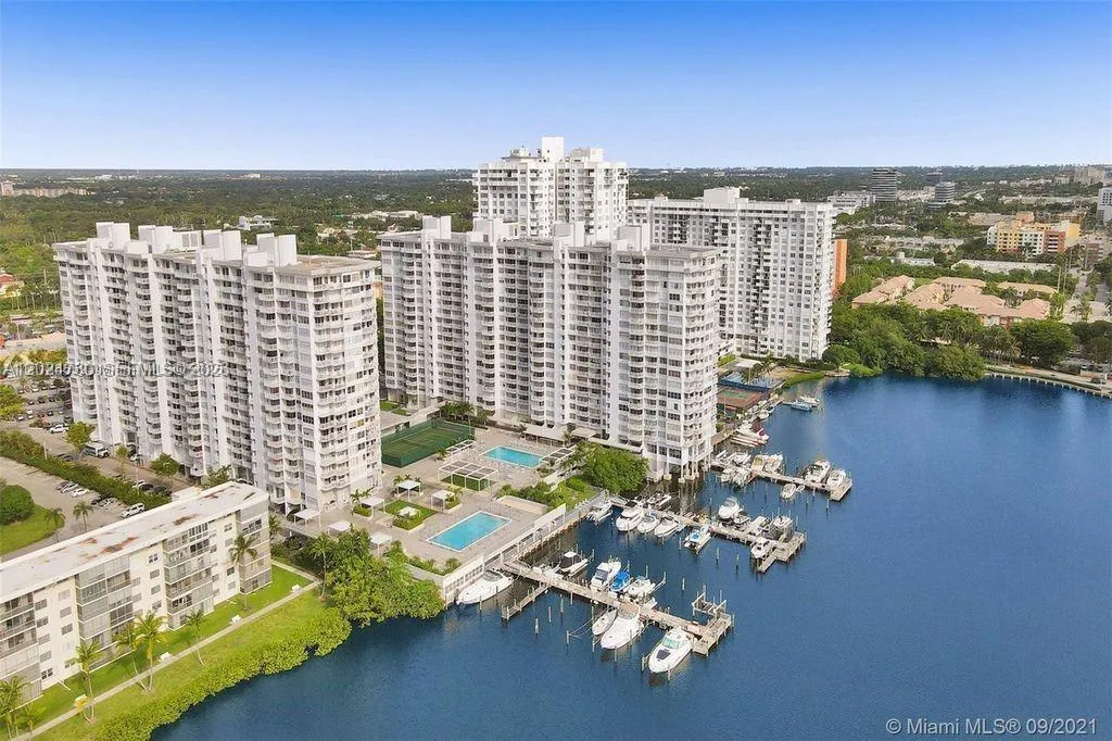Listing  18081 Biscayne Boulevard 1904, Aventura, FL 33160, Aventura, FL 33160