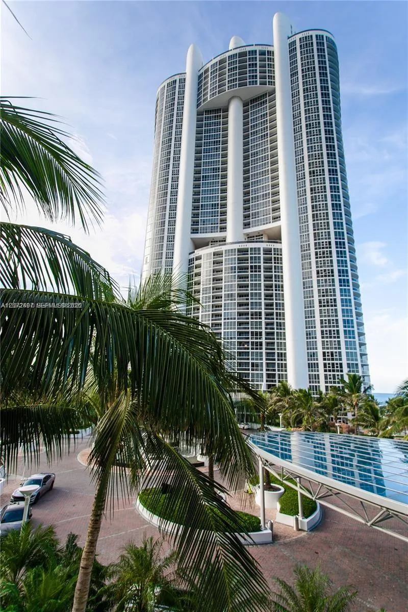 Listing  18101 Collins Avenue 606, Sunny Isles Beach, FL 33160, Sunny Isles Beach, FL 33160