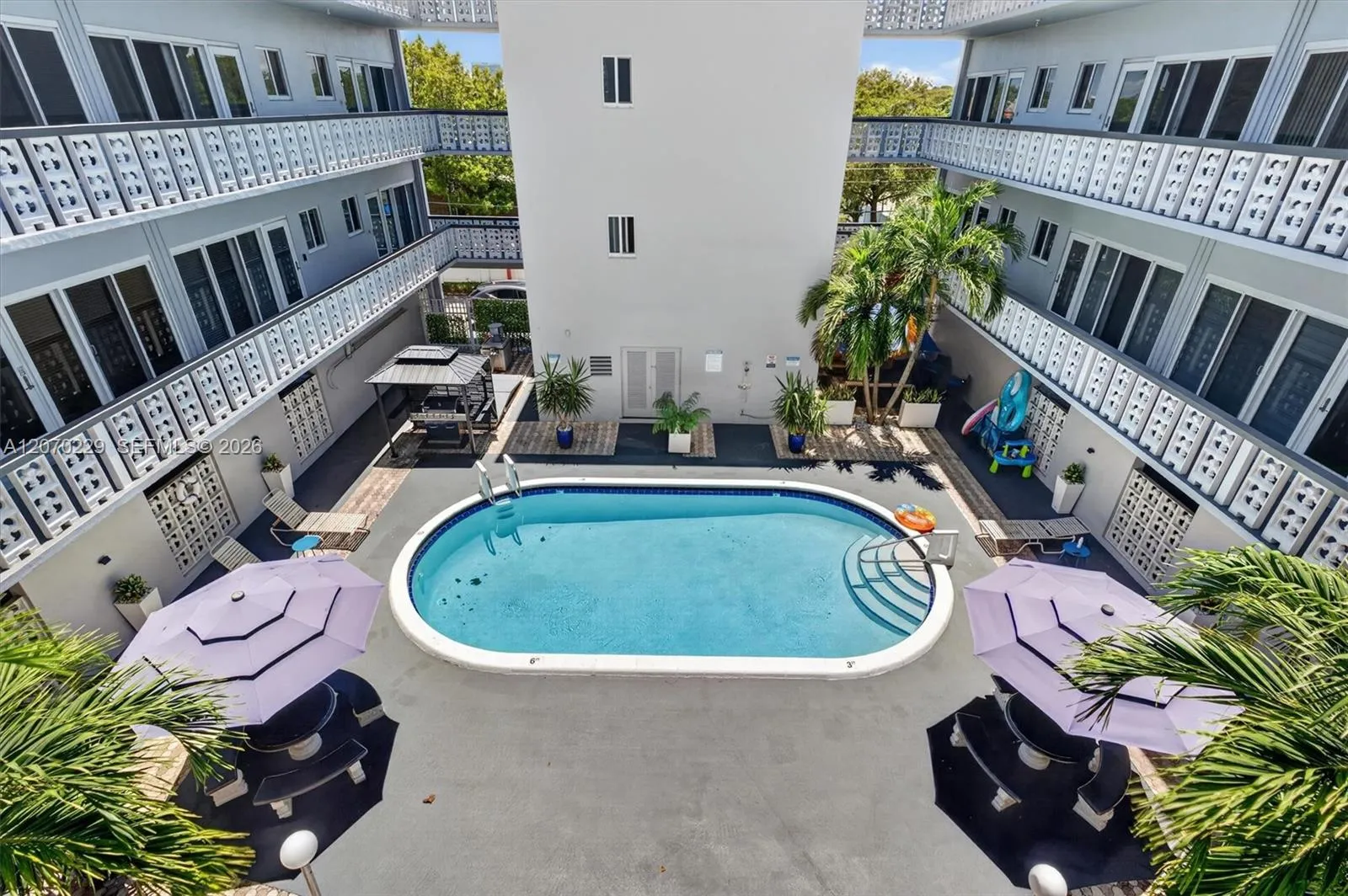 Listing  1818 Rodman Street 3B, Hollywood, FL 33020, Hollywood, FL 33020
