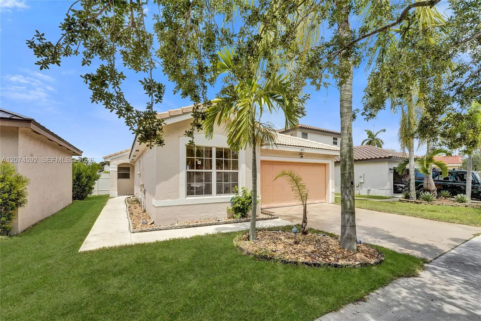 View details of listing 1822 SW 176th Avenue, Miramar, FL 33029 Miramar with MLS# 
