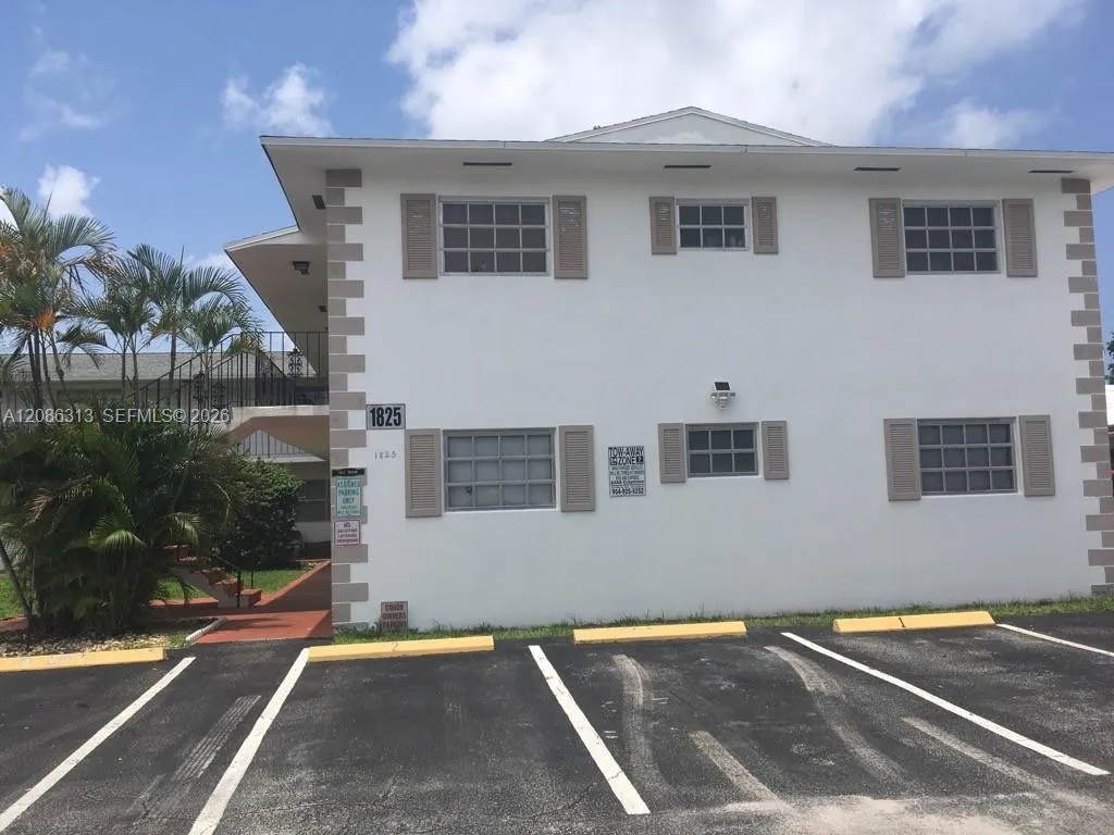 Listing  1825 Cleveland Street 5, Hollywood, FL 33020, Hollywood, FL 33020