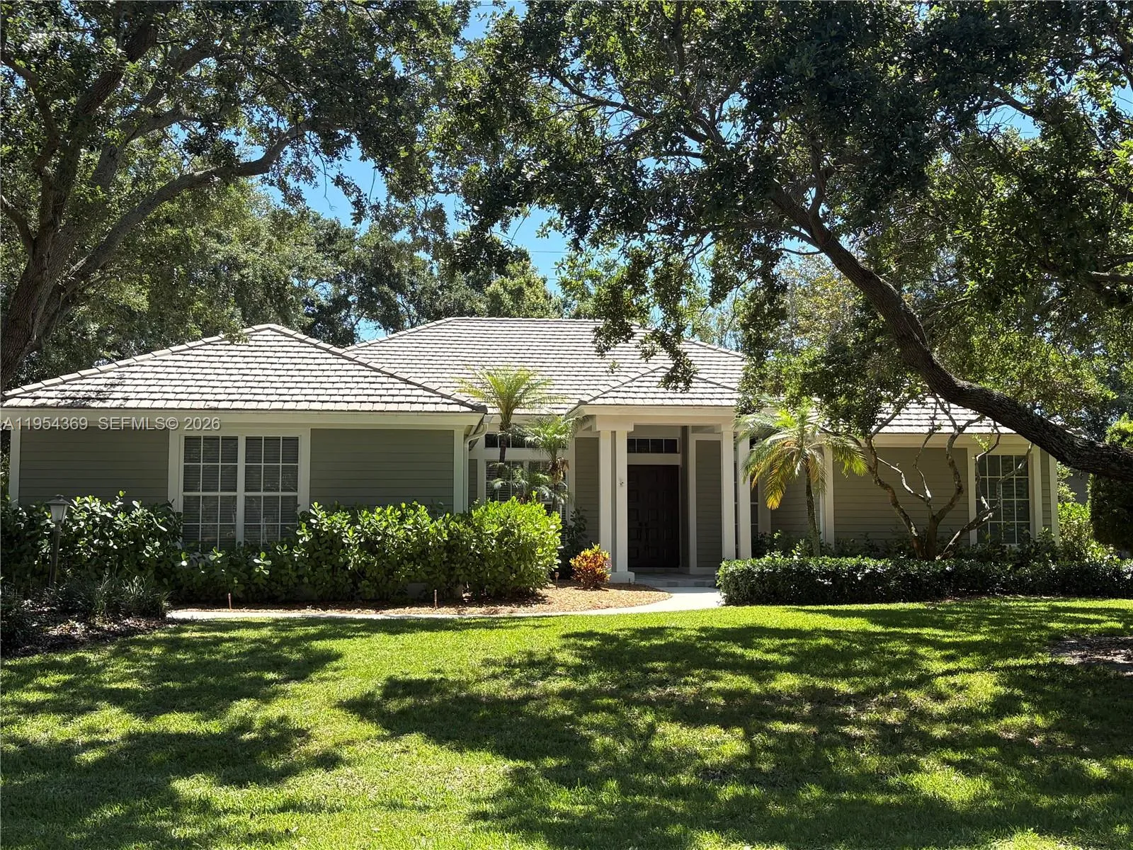 Listing  18265 SE Ridgeview Drive, Tequesta, FL 33469, Tequesta, FL 33469