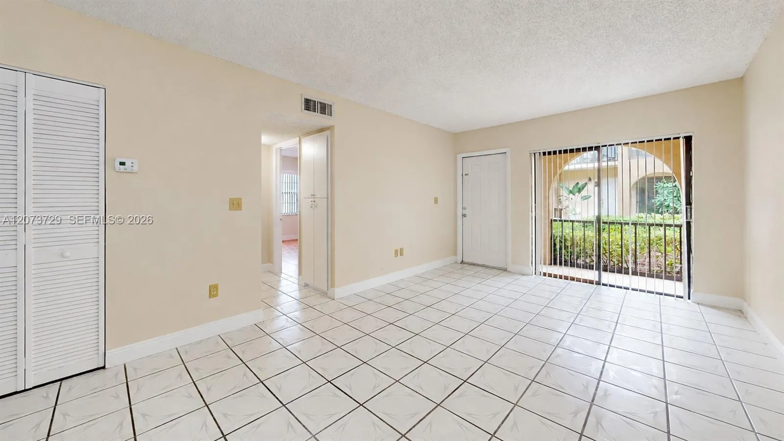 View details of listing 18296 Mediterranean Boulevard 3-4, Hialeah, FL 33015 Hialeah with MLS#